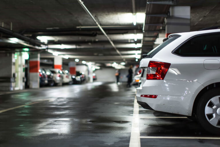 Parking-lot-security-cameras